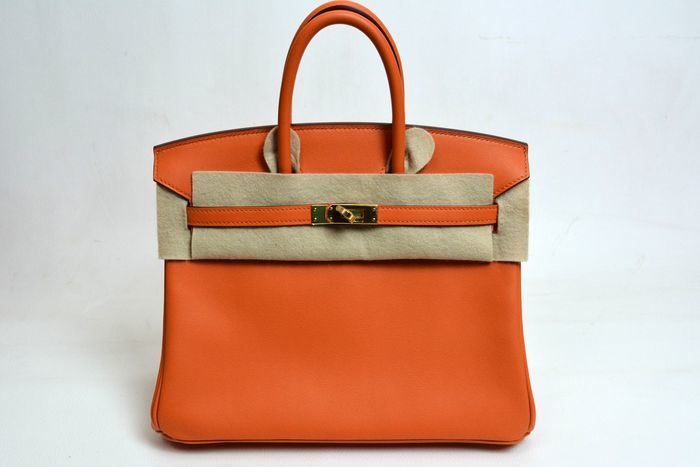 Hermès - Birkin 25 in orange leather
