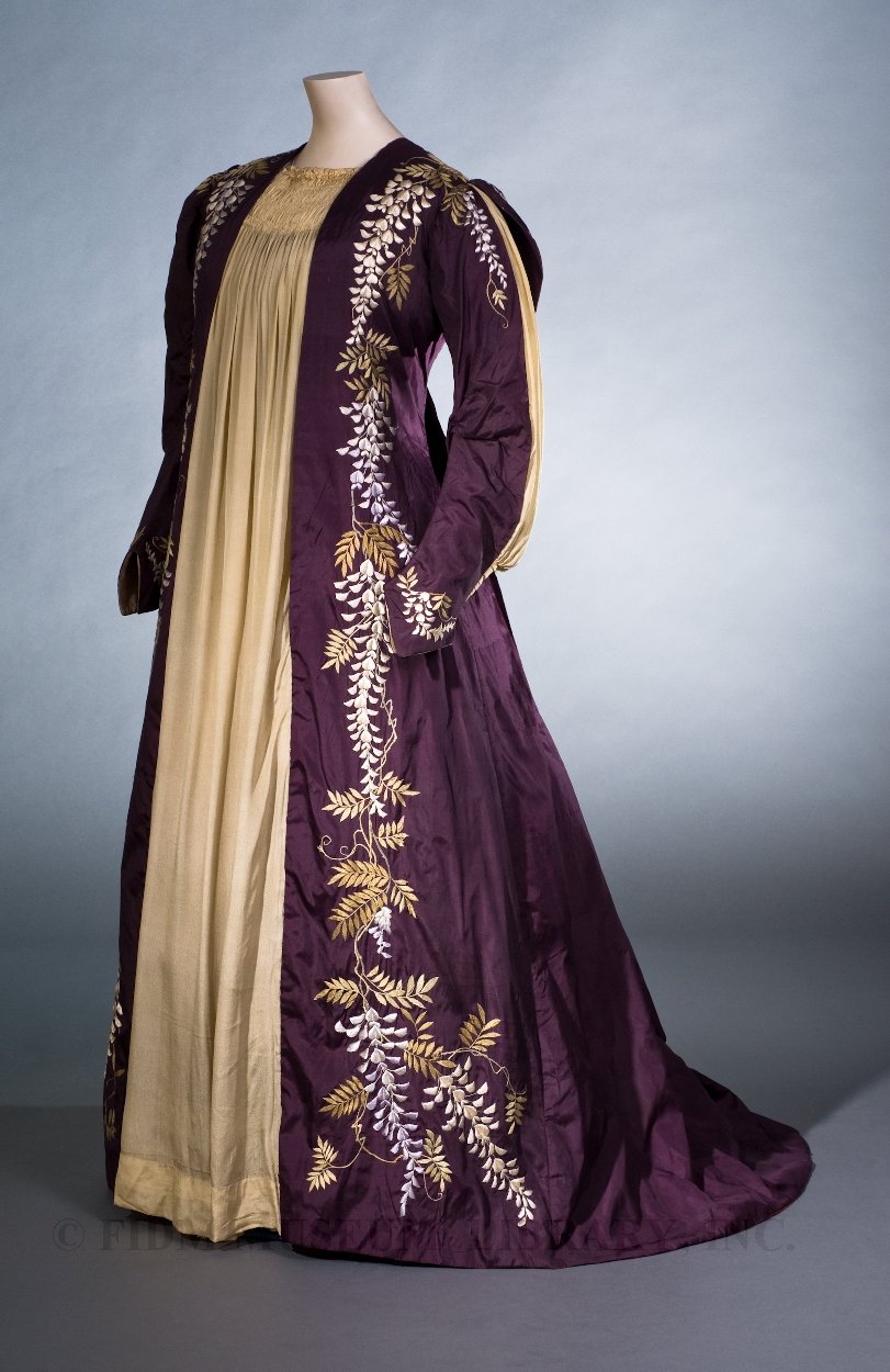 Unknown Artist, Tea Gown, 1887-89. Photo: FIDM Museum Blog