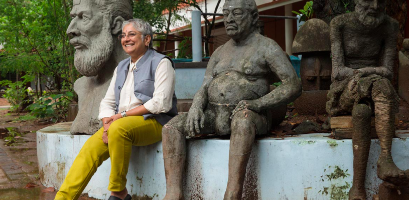 Anita Dube, Curator de la biennale de Kochi-Muziris Biennale 2018, image ©Kochi-Muziris
