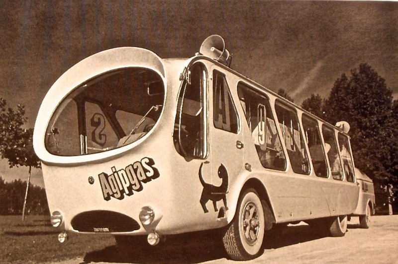 The bus "Nube d'Argento", photo via Bau-House