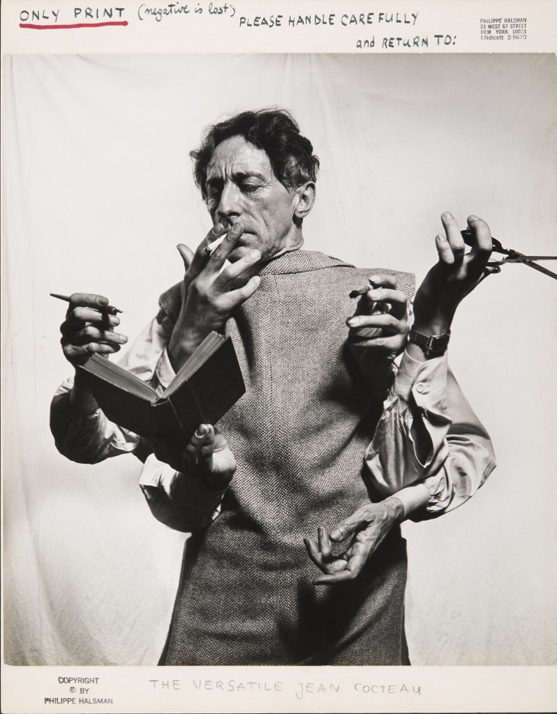 Philippe Halsman, Jean Cocteau, L'artiste multidisciplinaire (1949) © 2016 Philippe Halsman Archive / Magnum Photos