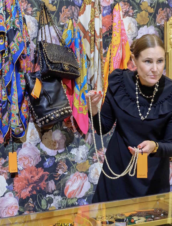 Bukowskis modespecialist Johanna Fock