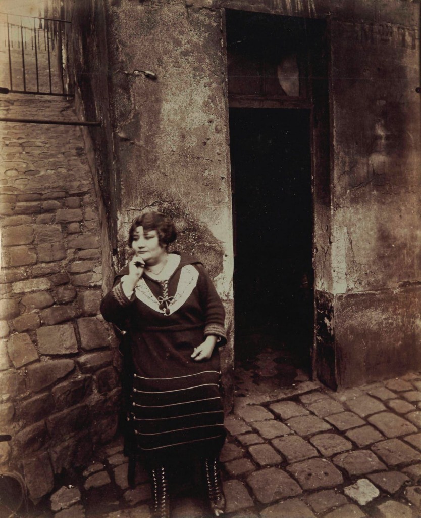 Eugène Atget , Rue Asselin, Paris, 1921. Foto: Christies.