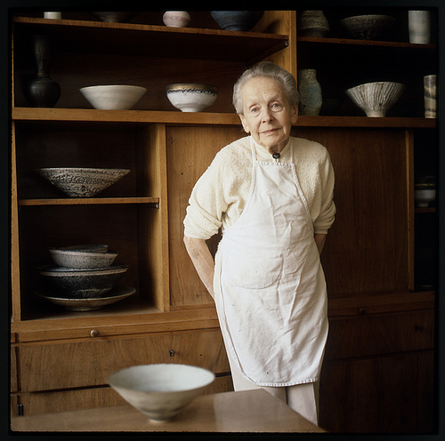 lucie rie keramik pris