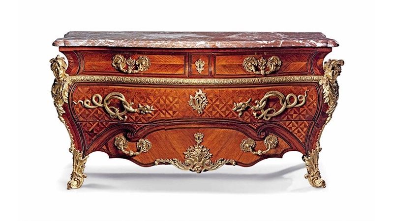 E. Doirat, commode, vers 1725, image ©Christie’s