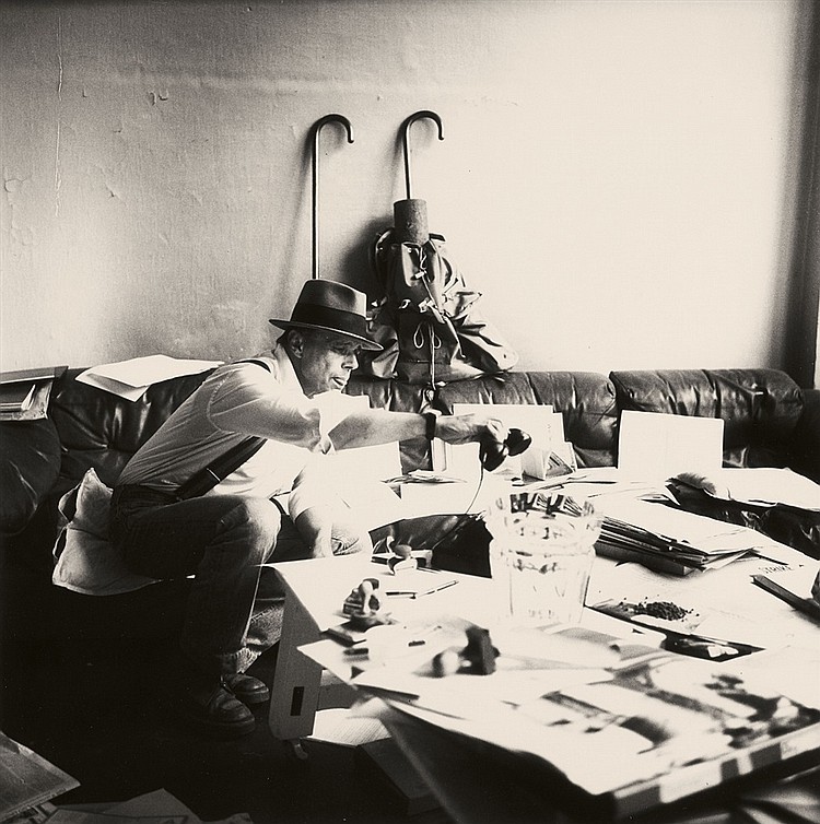 Erika Kiffl, Joseph Beuys, Atelier Drakeplatz, Düsseldorf, 1978