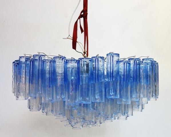 Ljuskronan ‘Calza’, Ludovico Diaz de Santillana för Venini. Bild: galeriepierremahaux.com