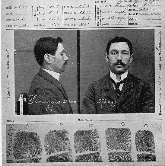La fiche anthropométrique de Peruggia Image via paris-a-nu.fr