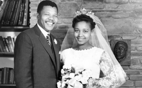 Nelson und Winnie Mandela am Tag ihrer Hochzeit | Foto via myjoyonline