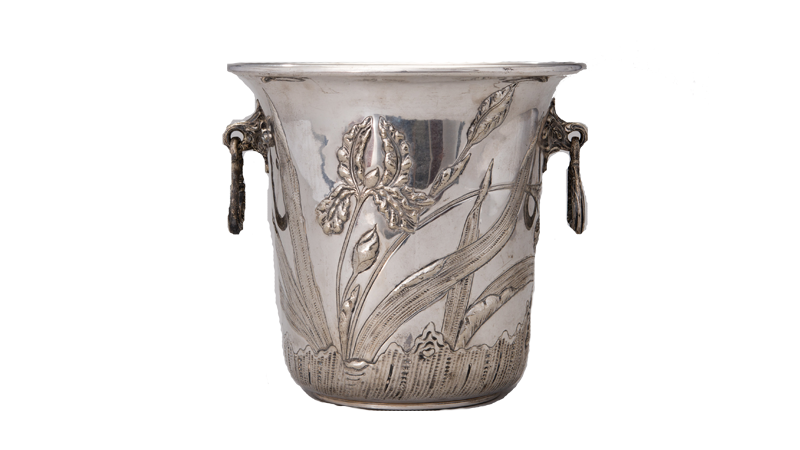 Champagnekylare. Nysilver, Wiskemann, Belgien tidigt 1900-tal. På auktion hos Bukowskis den 19 juni.