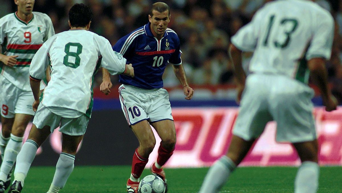 Le maillot de Zidane du France - Algérie d'octobre 2001 faisait partie de la vente, image ©MaxPPP