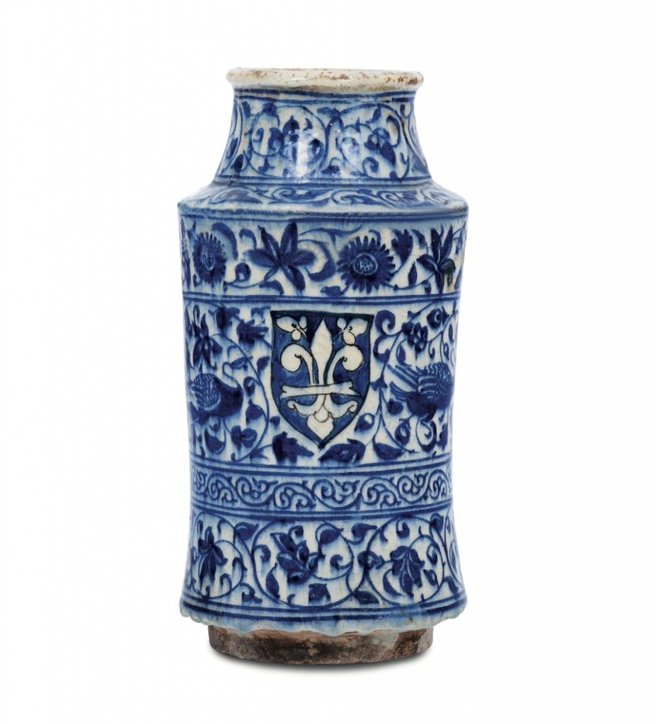 A rare apothecary vase from Damascus, Syria, 15th centuryEstimate:£21 318-25 582Result: £186 539