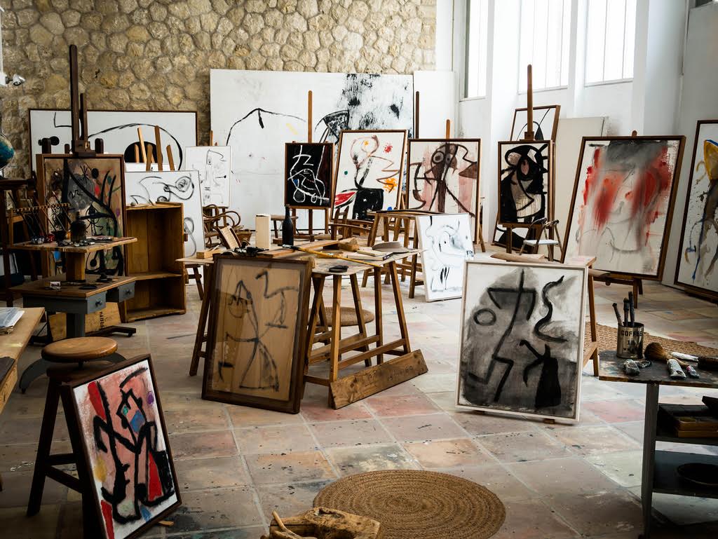 Studio de Joan Miró à Palam, image via flickr