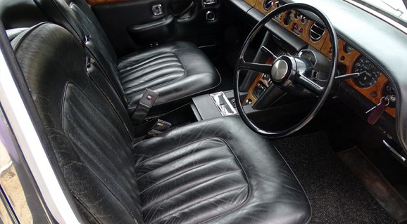 L'intérieur de la Rolls-Royce Silver Shadow Image: H&H Auctions