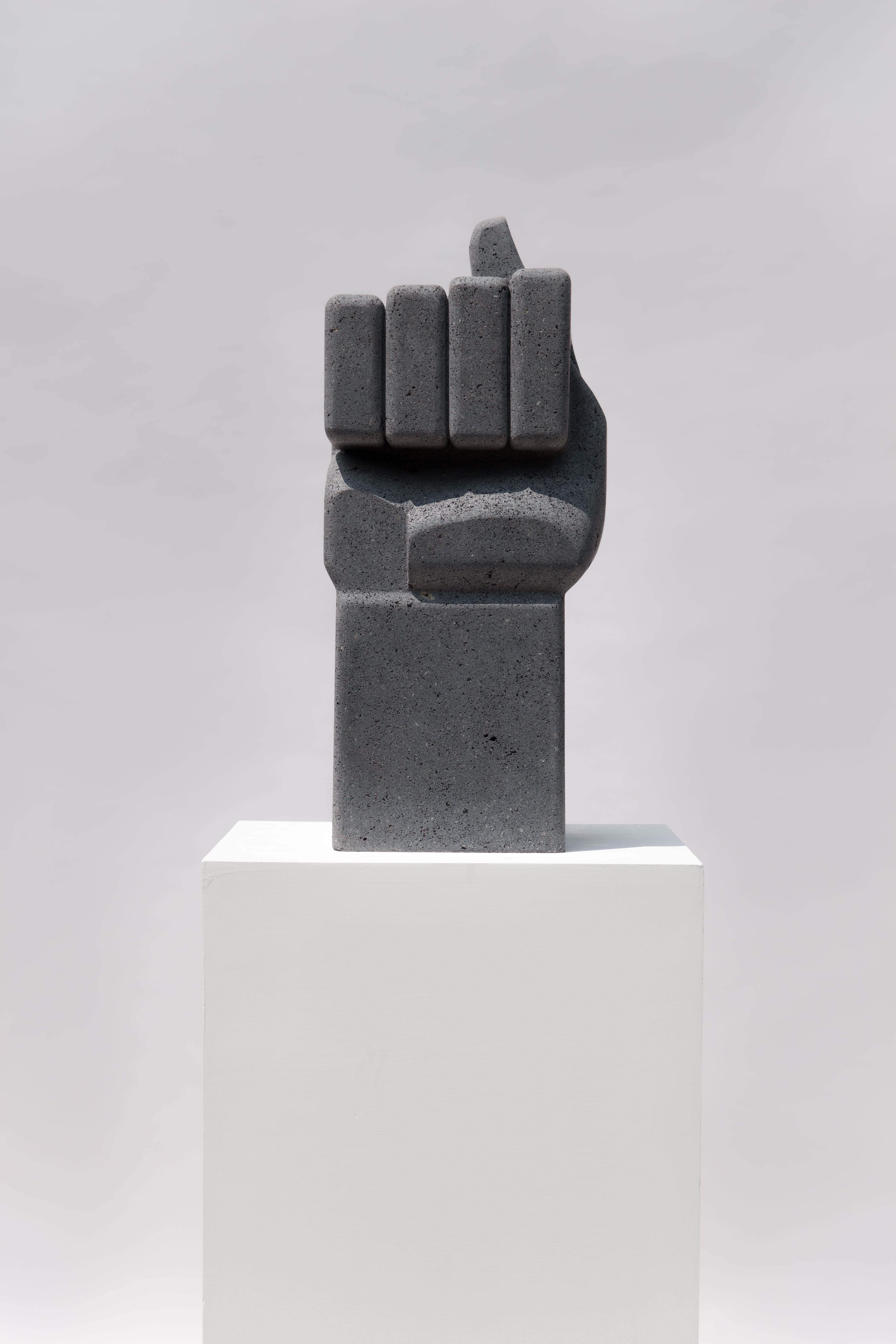 Figa (2017), Pedro Reyes. Courtesy Pedro Reyes. Galeria Luisa Strina.