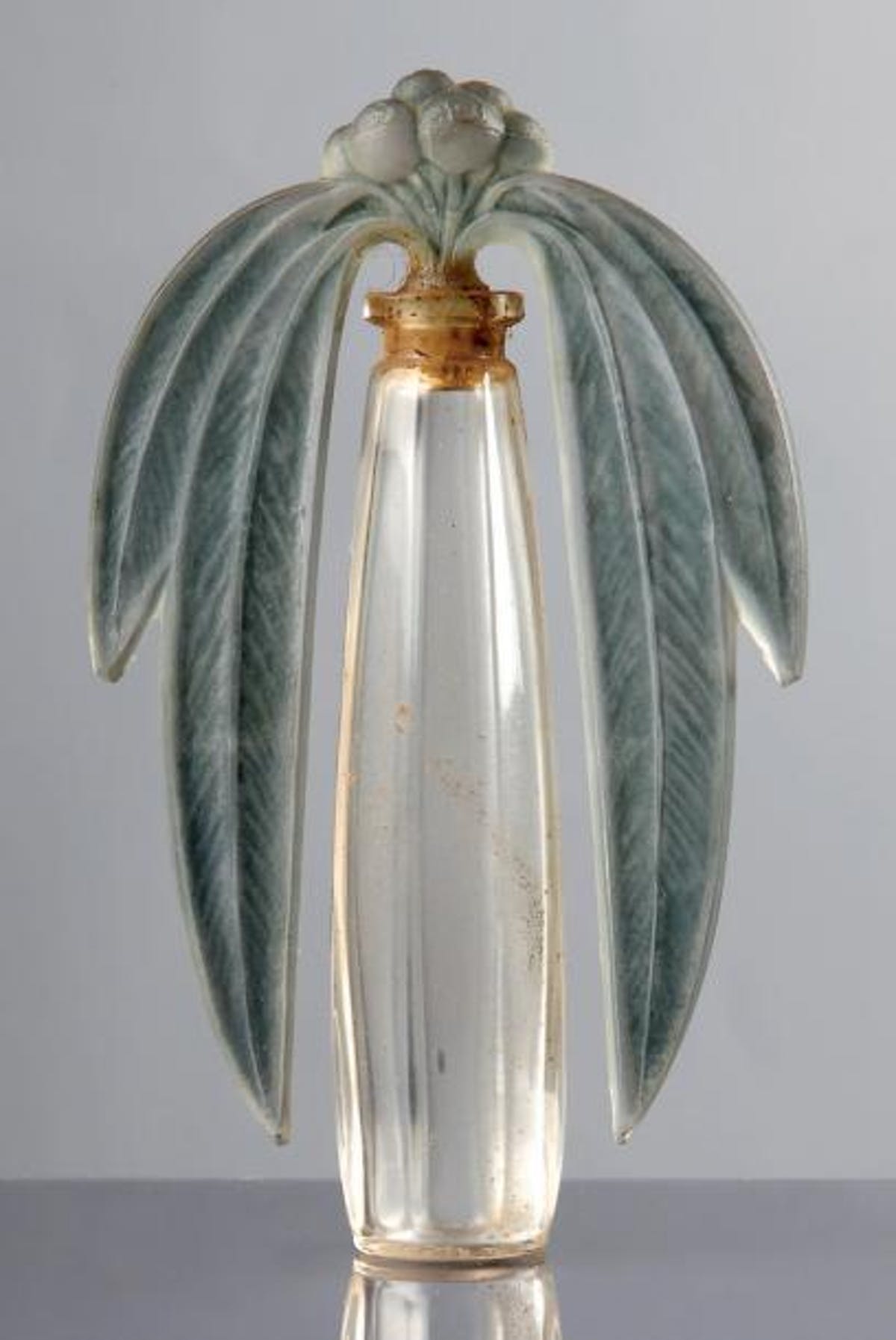 René Lalique, Parfymflaska ‘Eucalyptus’ från 1919. Bild: Barnebys