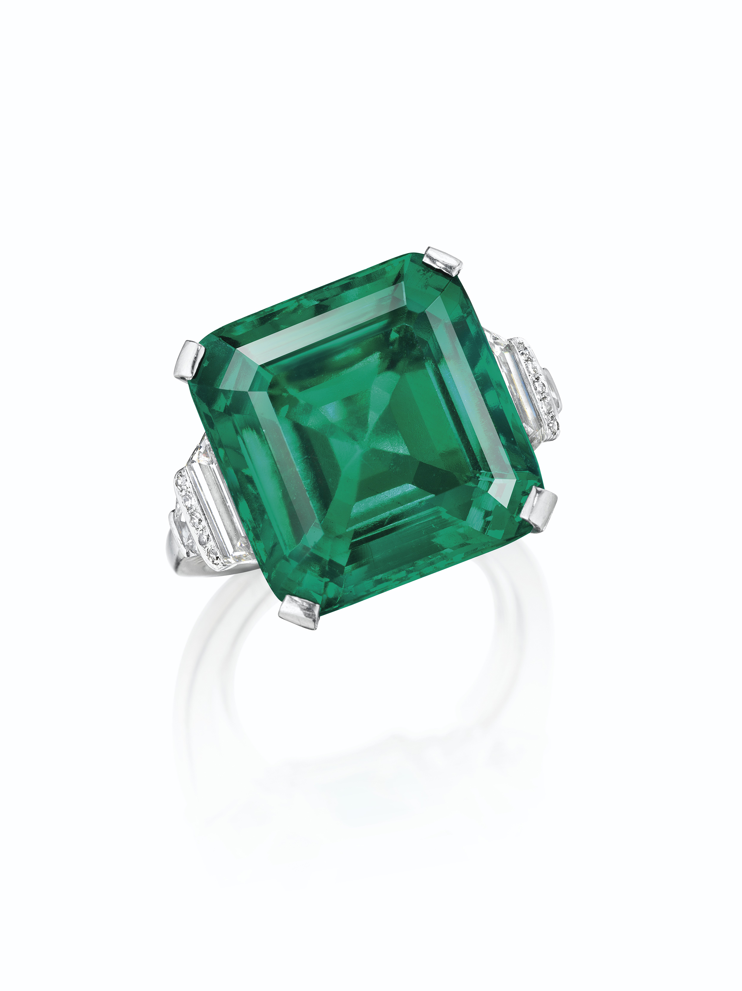 The Rockefeller 18-carat emerald that sold for $5.5 million in 2017. Image: Christie's