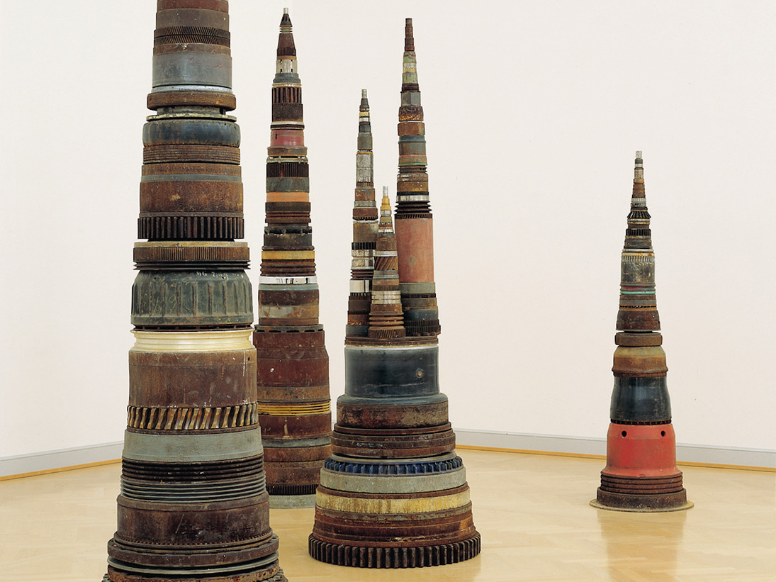 Tony Cragg, Minster, 1992, image © Wall Street International Magazine