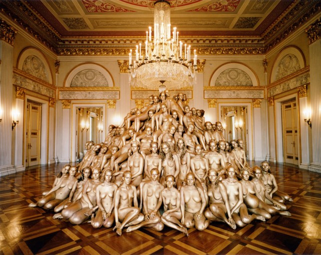 17937-1368314174-Spencer Tunick-xl