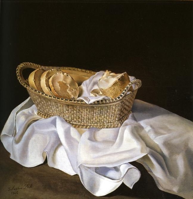 1. Salvador Dalí, Basket of Bread, 1926. Foto via Wikipedia.