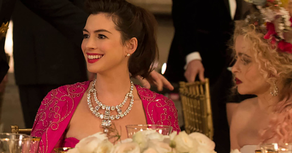 Auch im 21. Jahrhundert hat Cartier nicht an Faszination verloren. Im Film "Oceans 8" (2018) trägt Anne Hathaway eine Kreation von Jeanne Toussaint.