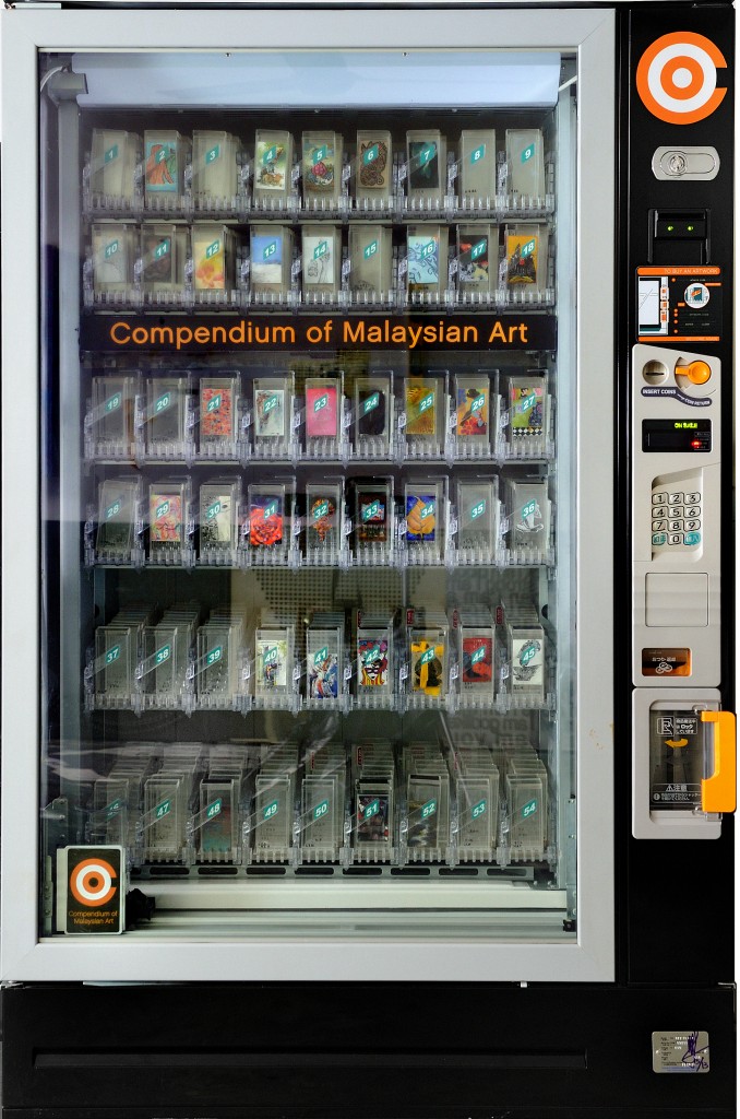 Ivan Lam, COMA 38/500, Vending machine 圖片取自:ART STAGE SINGAPORE