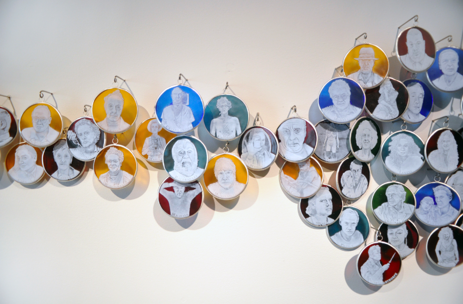 An example of Charlotte Potter's glass cameo works. Image: Charlotte Potter