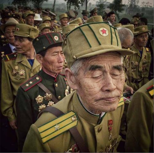© David Guttenfelder / Associated Press « Retour au Pays »