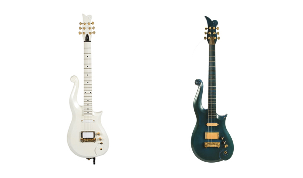 Gauche : Guitare Scheter « White Cloud », droite : guitare vendue en 2017 par Julien's Auctions, images ©Julien's Auctions