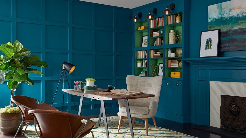 Teal walls. Photo via: Los Angeles Times.