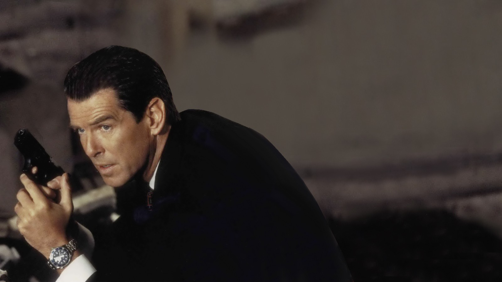 James Bond med sin Omegaklocka. Bild: cloudfront