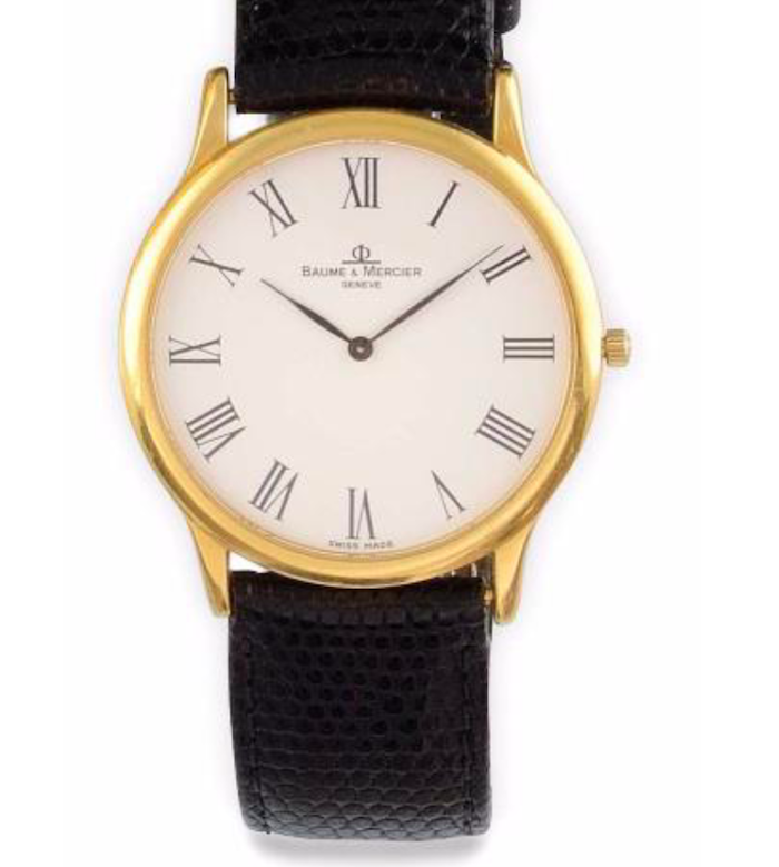 Hos det franska auktionshuset Osenat klubbas armbandsuret i guld från Baume & Mercier Montre. Utropet är även här 7 7000 kronor