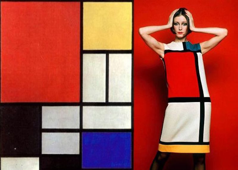 Il vestito "Mondrian" di Yves Saint Laurent.