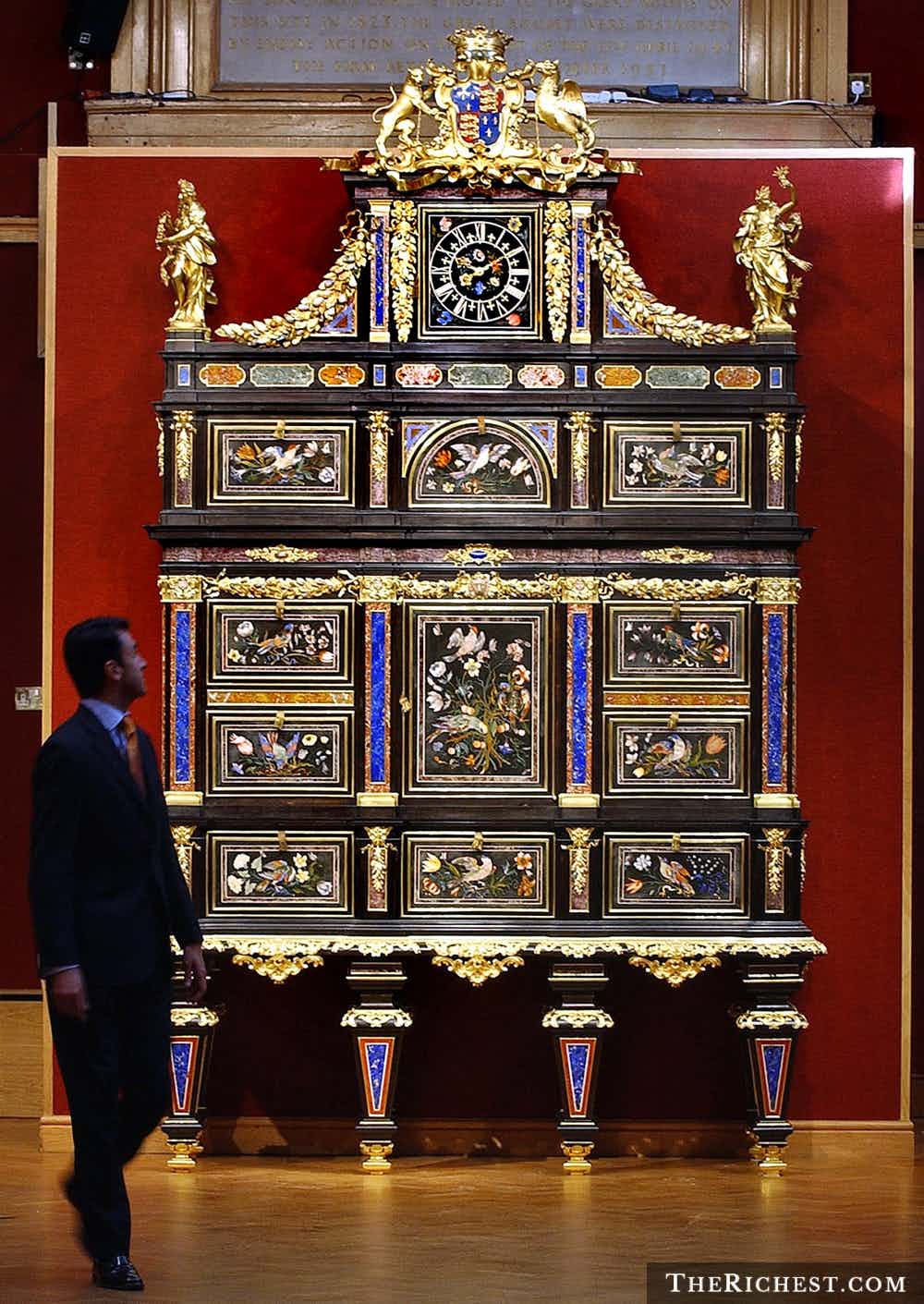aptr_cabinet