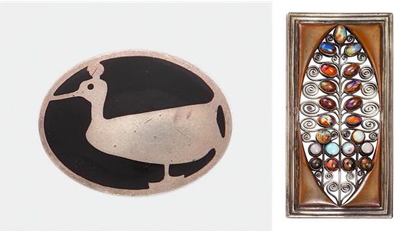 Links: Koloman Moser, Brosche mit Ente, 1904 Rechts: Koloman Moser, Gürtelschließe, 1905 | Beide Abbildungen: Dorotheum