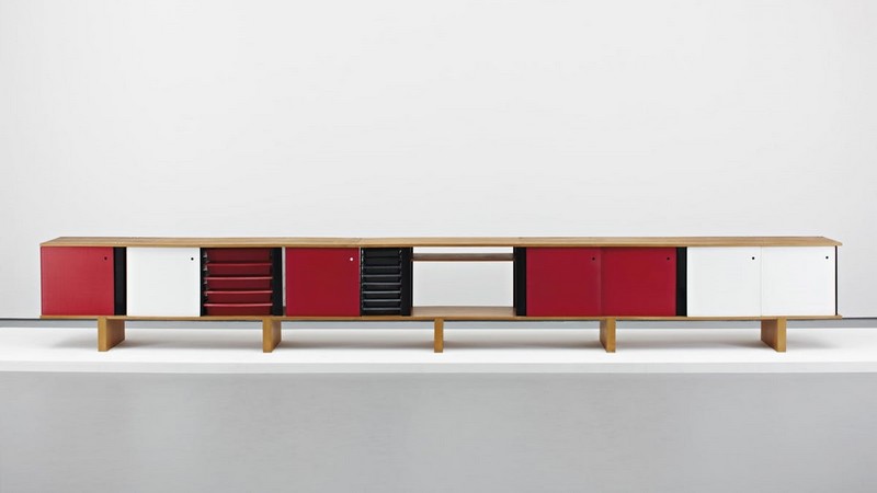 CHARLOTTE PERRIAND. Aparador "Bahut" (1965). Imagen vía: Phillips