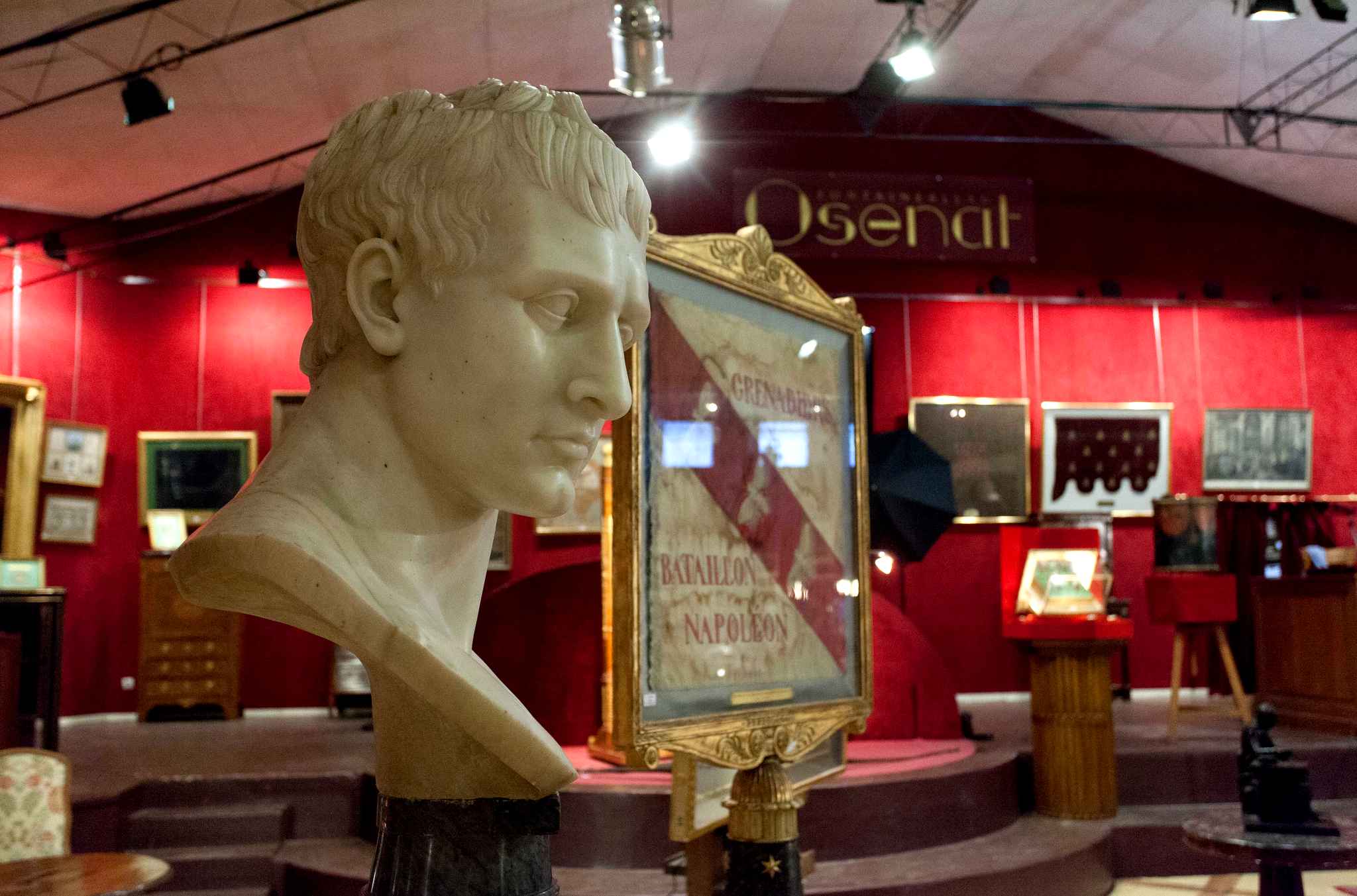 Buste de Napoléon, maison de ventes Osenat, image ©Osent