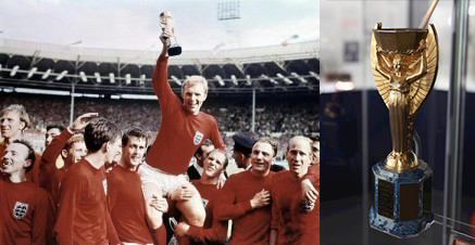Gauche : victoire de l"Angleterre en 1966, droite : La coupe Jules Rimet de 1966 au National Museum of Football, image ©Jason Lock Photography
