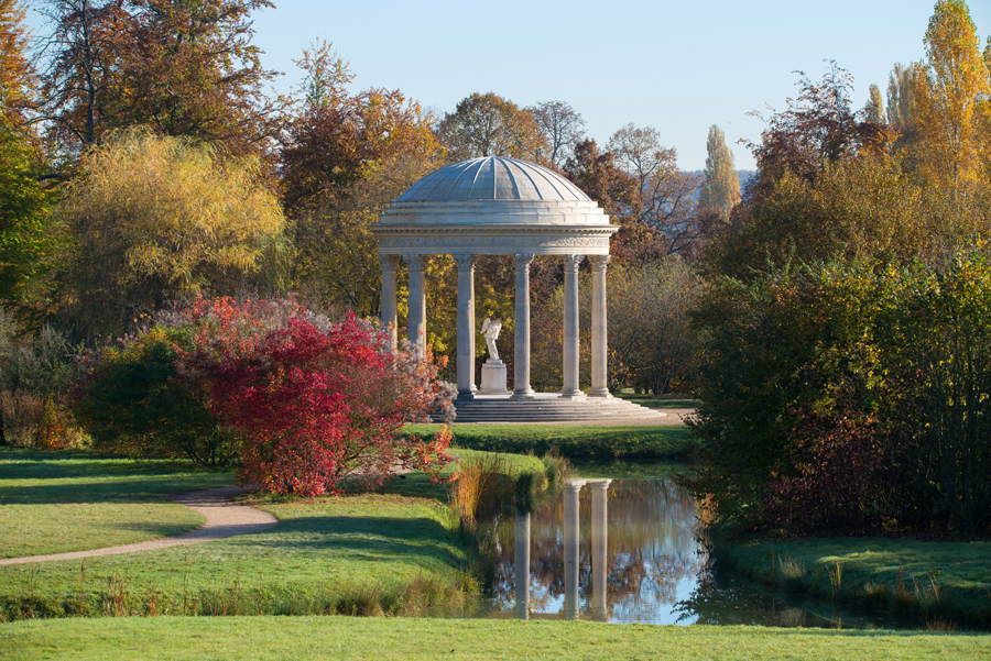 Le jardin Anglais, domaine du Petit Trianon, image ©Chateauversailles.com