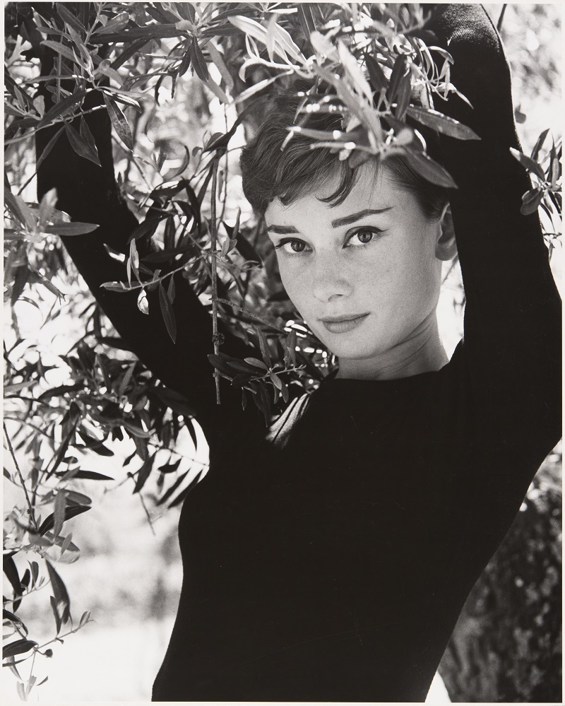 Philippe Halsman, Audrey Hepburn (1955) © 2016 Philippe Halsman Archive / Magnum Photos