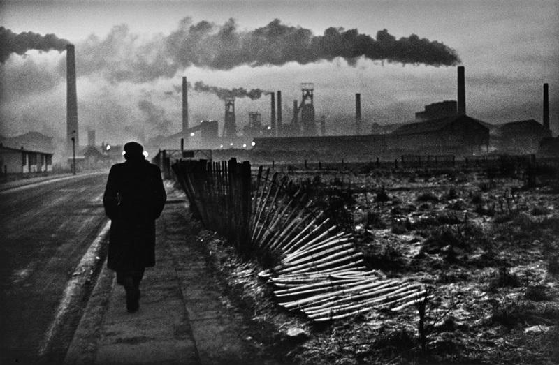 Don McCullin, Petit matin, West Hartlepool, comté de Durham, 1963. Avec l’aimable autorisation de l’artiste et de la Hamiltons Gallery, Londres.