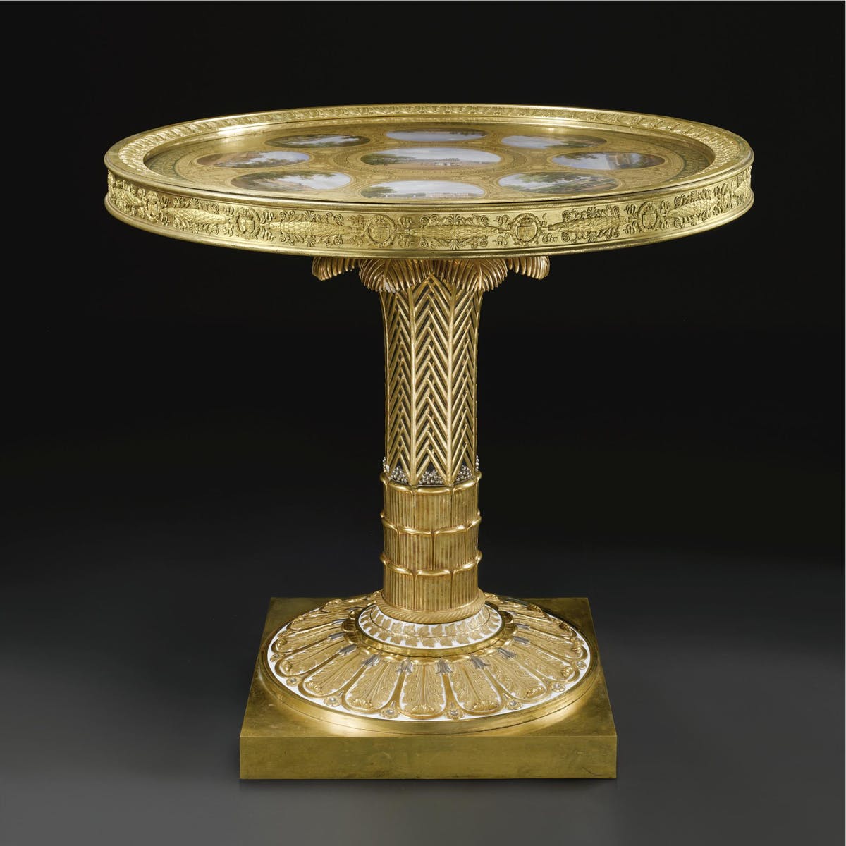 Guéridon, « Table des Châtaux