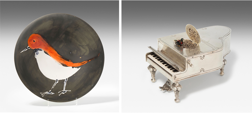 Links: Pablo Picasso (1881Malaga - 1973 Mougins), Keramikteller "Bird no. 96", Edition Picasso Madoura, 1963 Rechts: Vogelautomat, Silber, Deutschland um 1900 | Fotos: Schuler