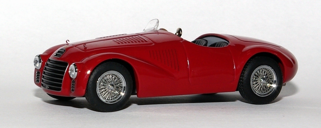 Ferrari 125 S | Foto via mDiecast.com