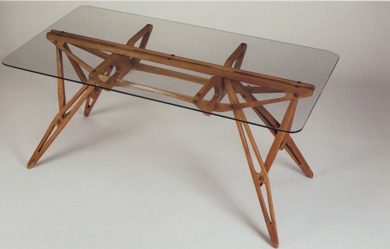 Table "Reale", photo via Penccil.com