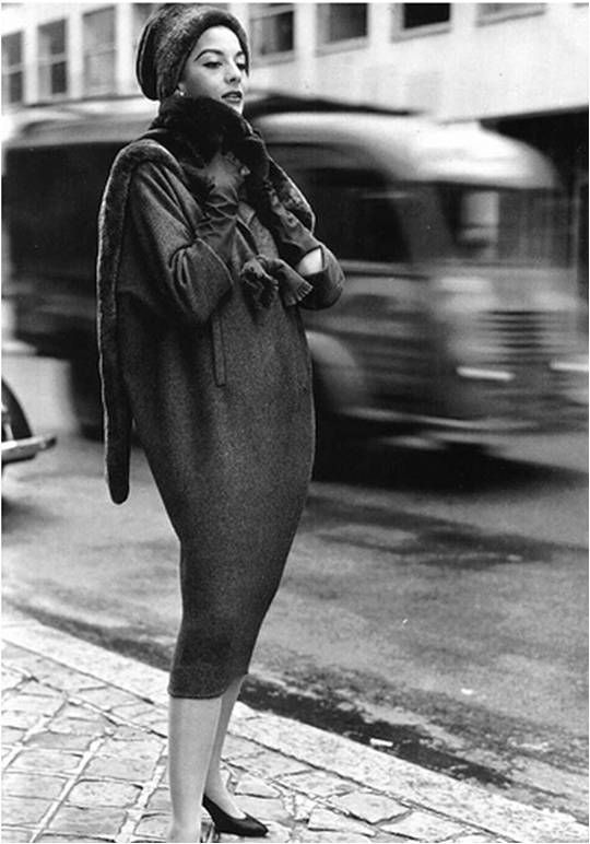 The Givenchy sack dress, 1957
