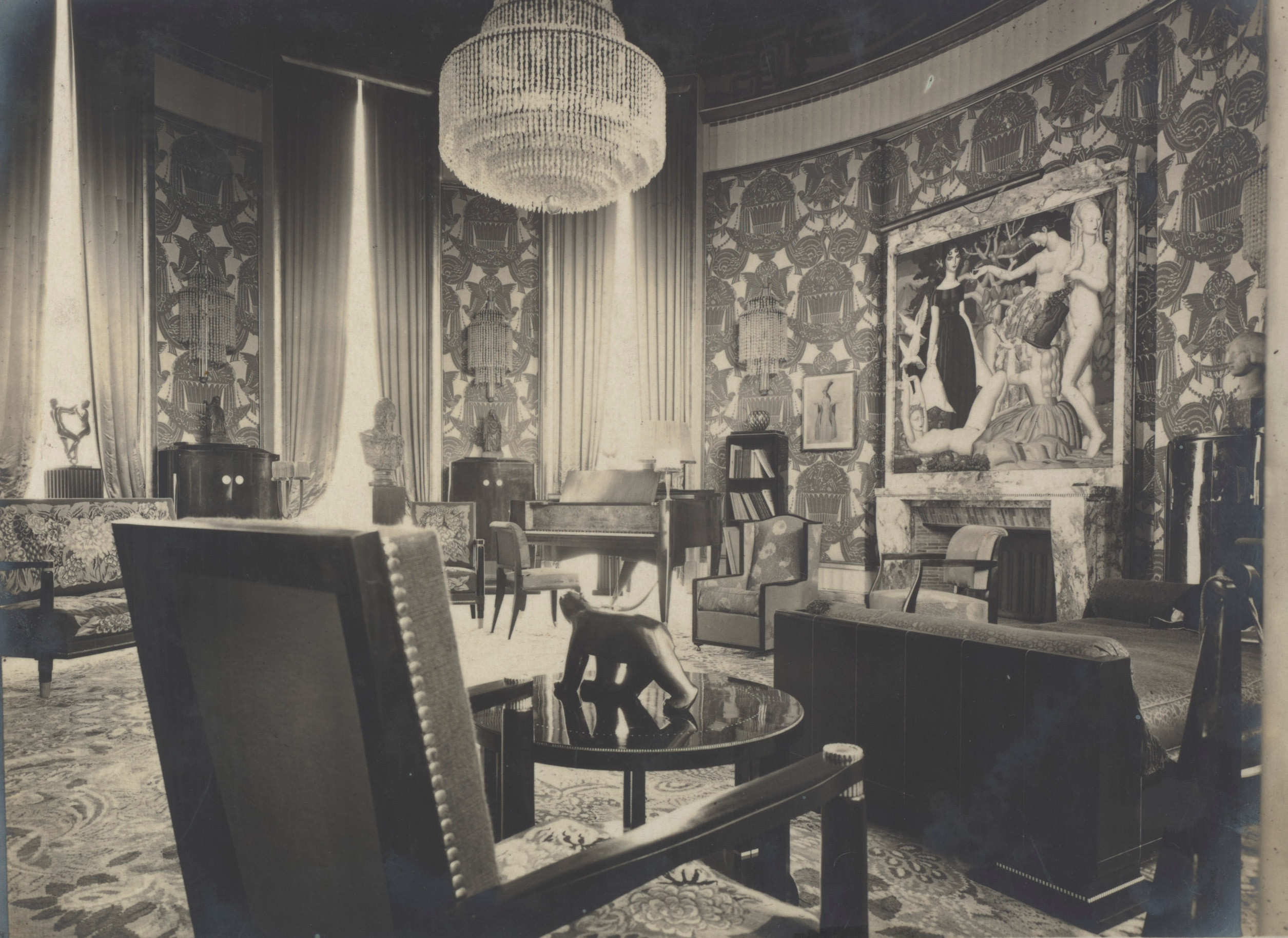 Grand salon du Pavillon du collectionneur de Pierre Patout, composé par Jacques-Emile Rulhmann et Alfred Porteneuve, image © MAD