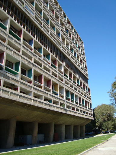Unité d'habitation de la Cité radieuse de Marseille, image via Wikipedia