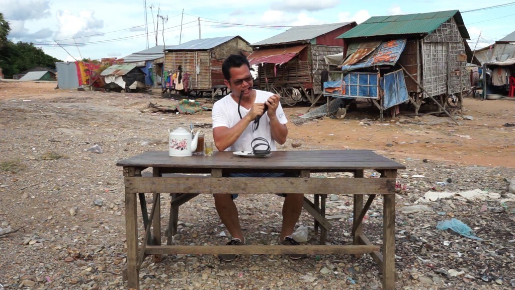 Svay Sareth, I, Svay Sareth, Eat rubber sandals, 2015 Image: Art Stage Singapore