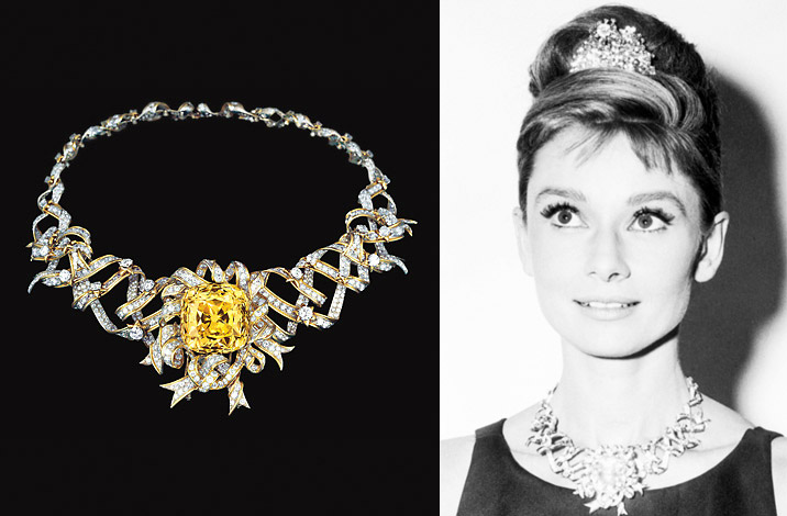 Audrey Hepburn et son collier par Tiffany Image via mydiamondblog.com